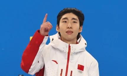 Scout迎来十五赛季出色发挥，美国队观众热烈欢呼！