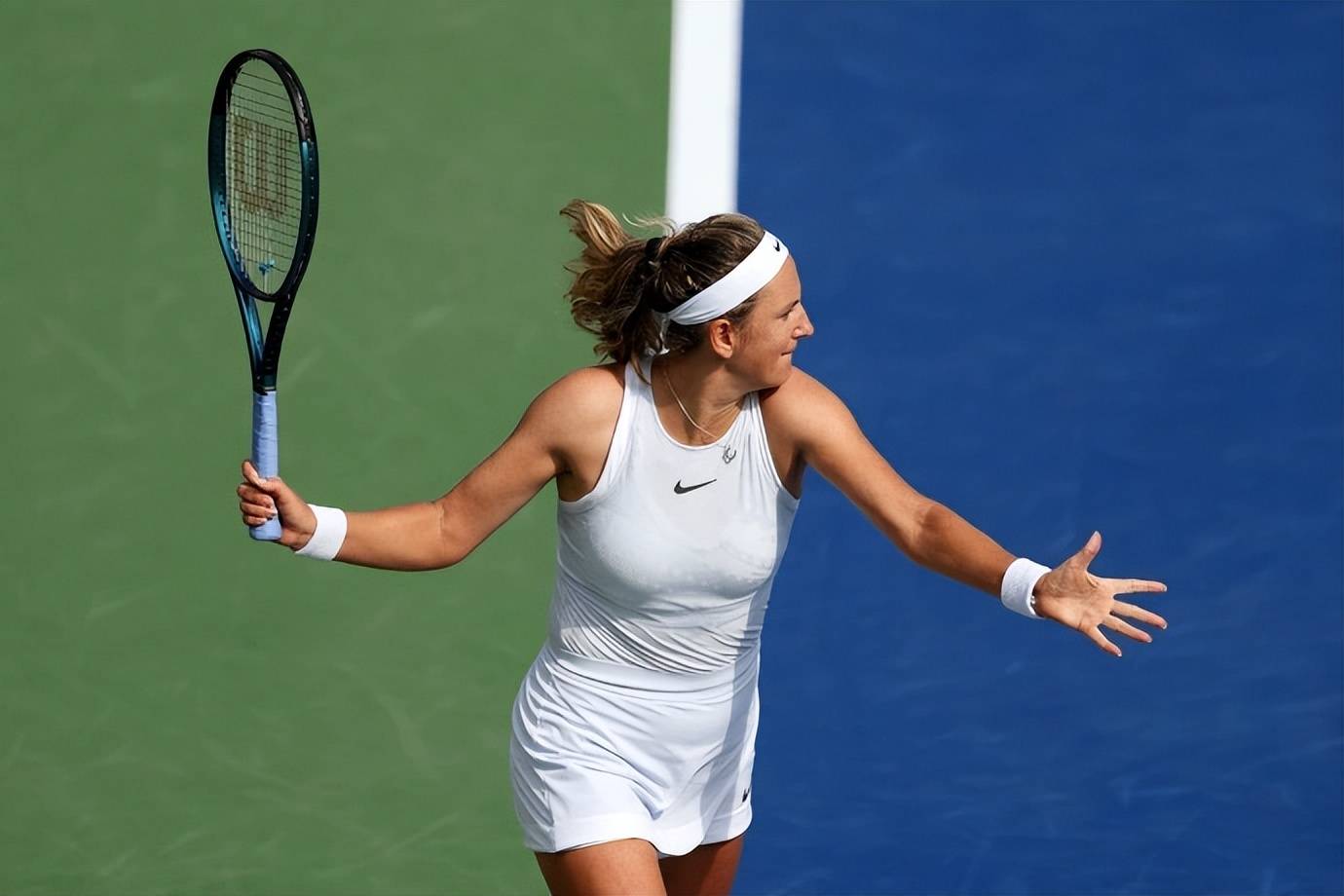 开云在线登陆入口-阿扎伦卡在拜仁比赛中大比分获胜，夺冠引发热议！引发球迷热议-开云在线登陆入口