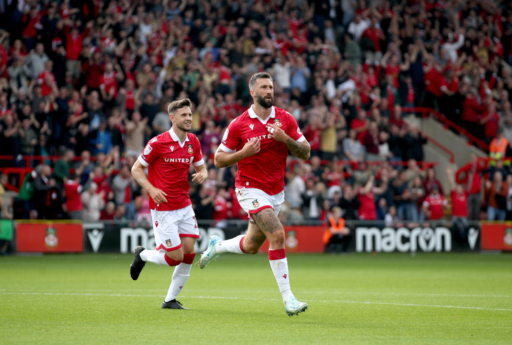 关于英超集结日再迎强敌；菲尼克斯太阳豪取连胜；主帅态度——震撼外界；训练强度明显提升的信息