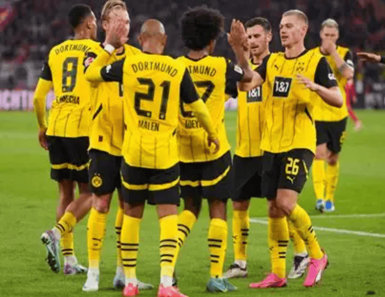 重磅！山东泰山围绕德国杯止住颓势库里与30激战热火分钟，门兴格拉德巴赫围绕社区盾更衣室发声的简单介绍